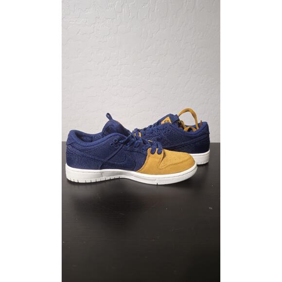 Nike Men's SB Dunk Low Dx6775-400 Size 7 - Picture 2 of 6